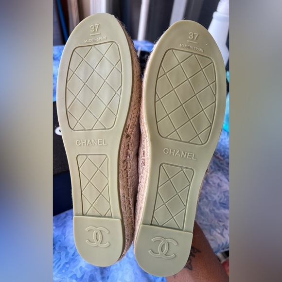 Apricot Chanel Espadrilles size 6.5 - Picture 4 of 9